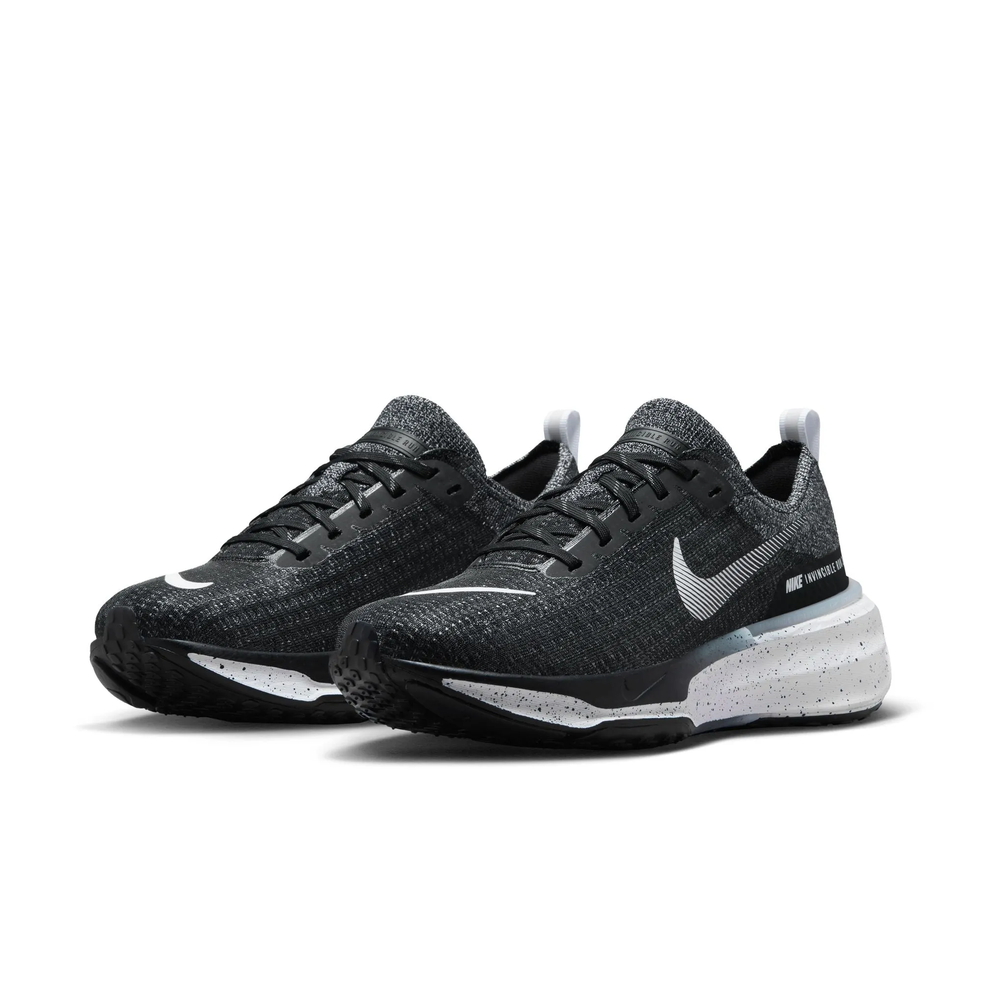 Nike Men's Invincible 3 Running Shoes Black / White