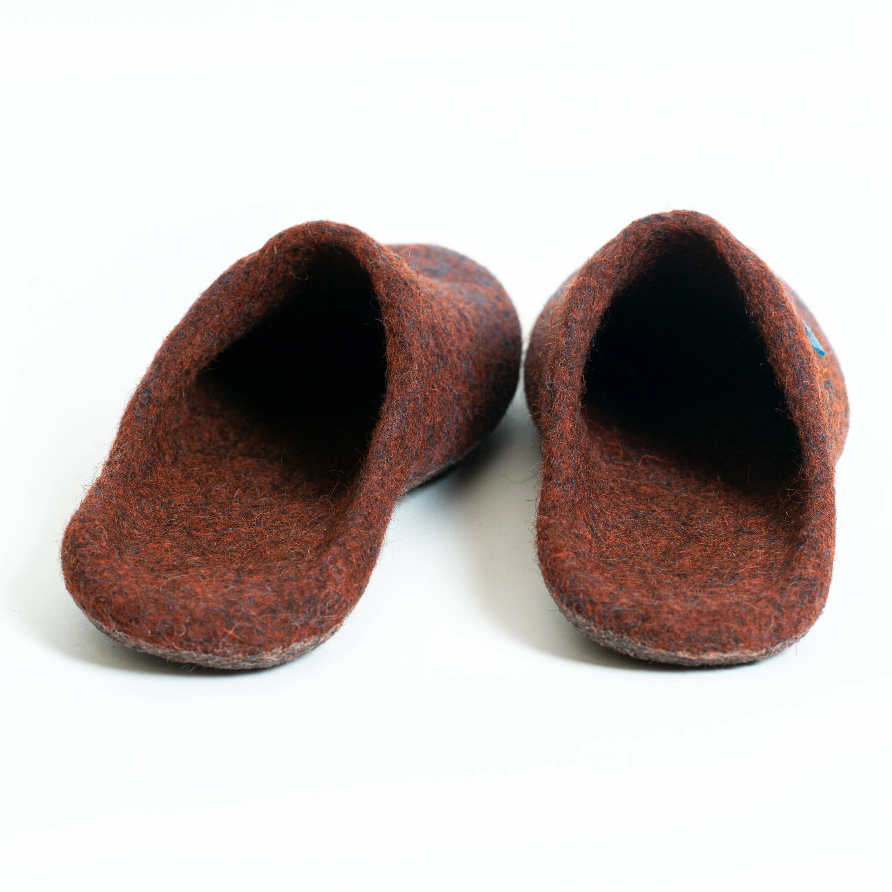 Women's slippers - Rusted Metal