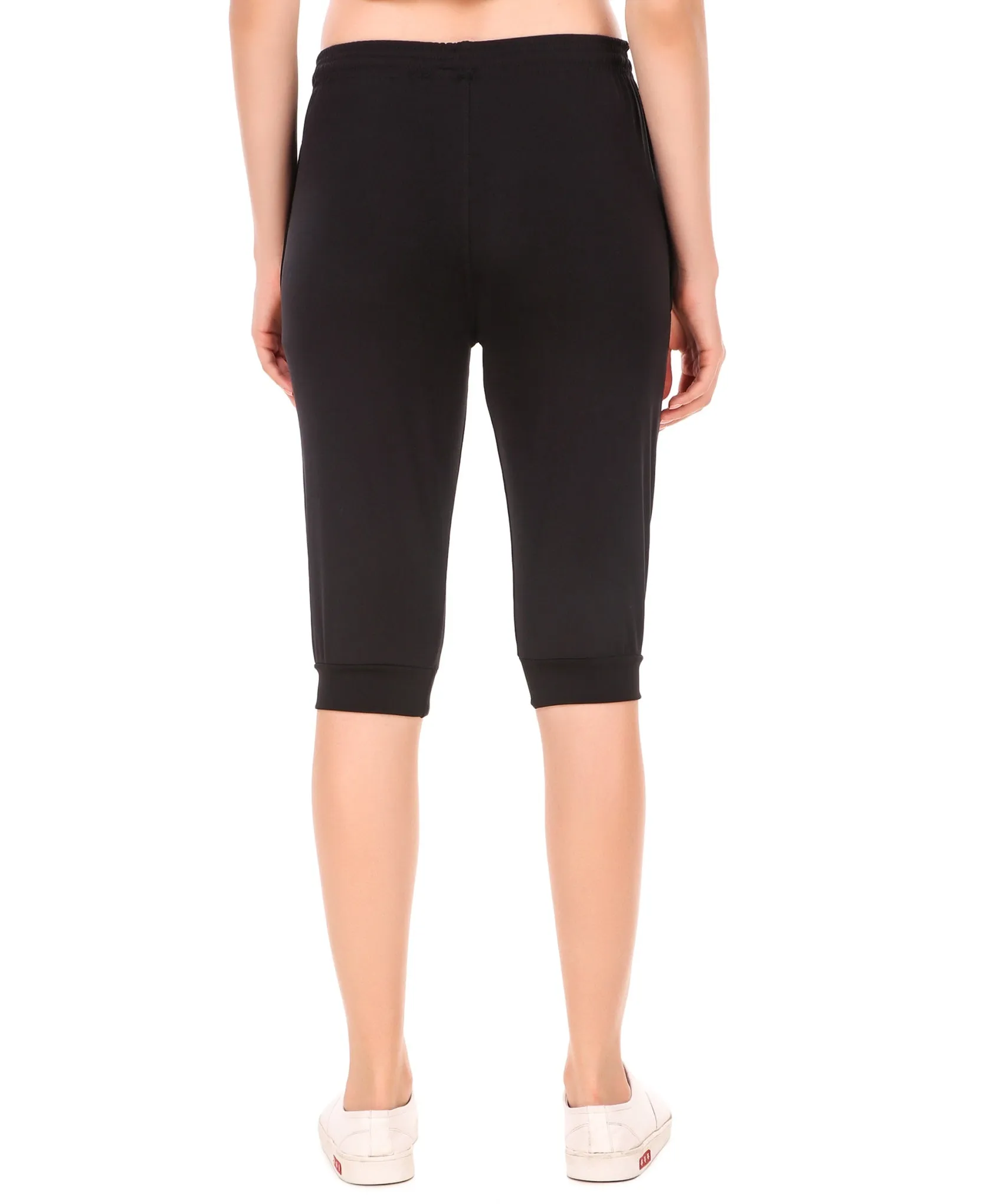 Women's Stretchable Lycra 3/4th Capri with 2 Zippered Pockets for Gym, Yoga, Workout and Casual Wear